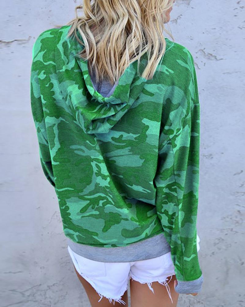 Hooded Camouflage Drawstring Design Sweatshirt