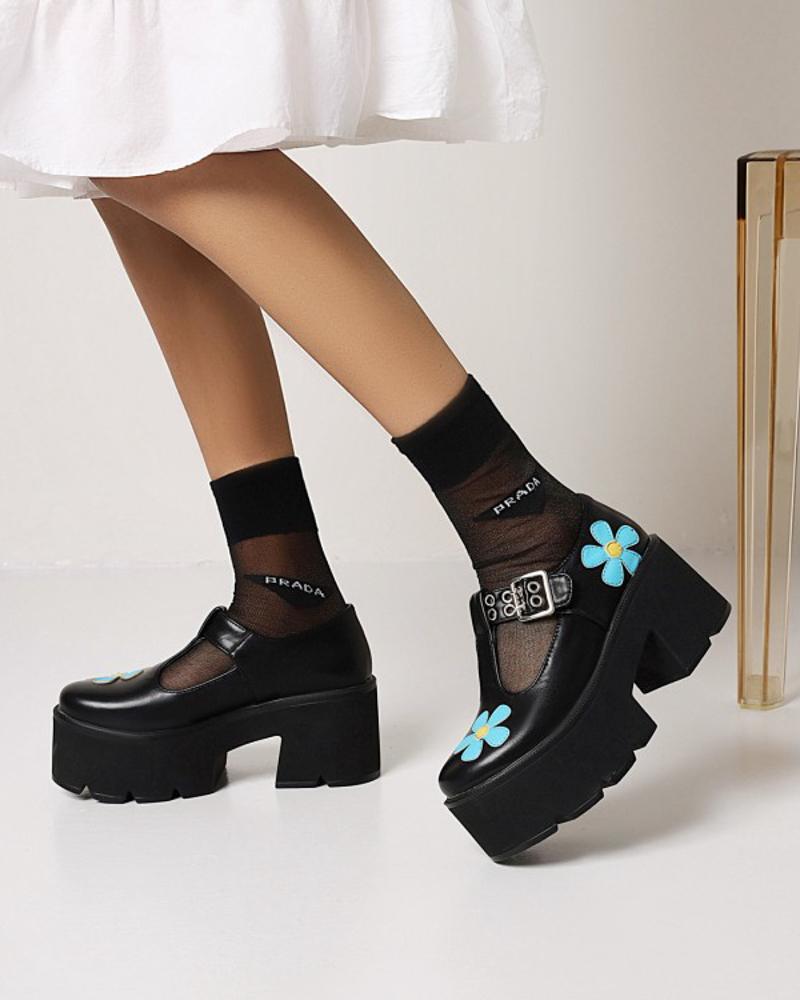 Chic Womens T-strap Floral Embroidery Round Toe Platform Shoes