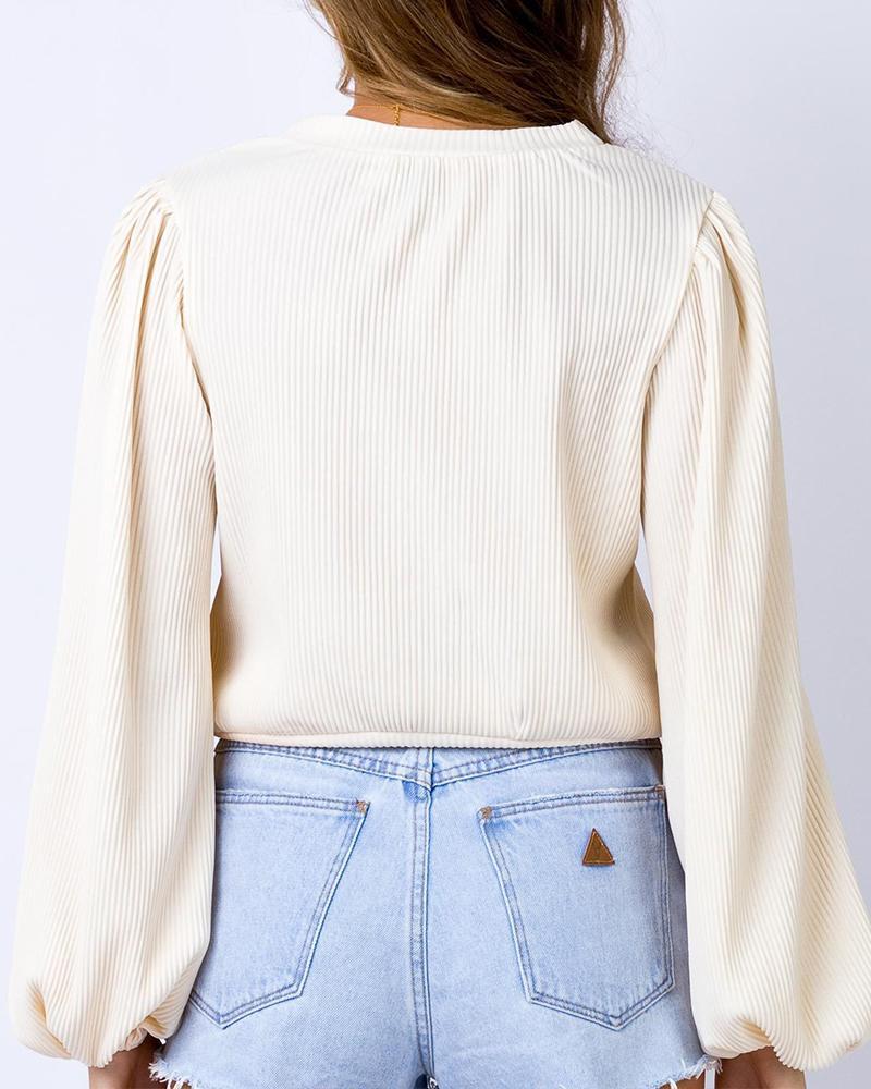 Round Neck Knit Pattern Sweatshirt Top