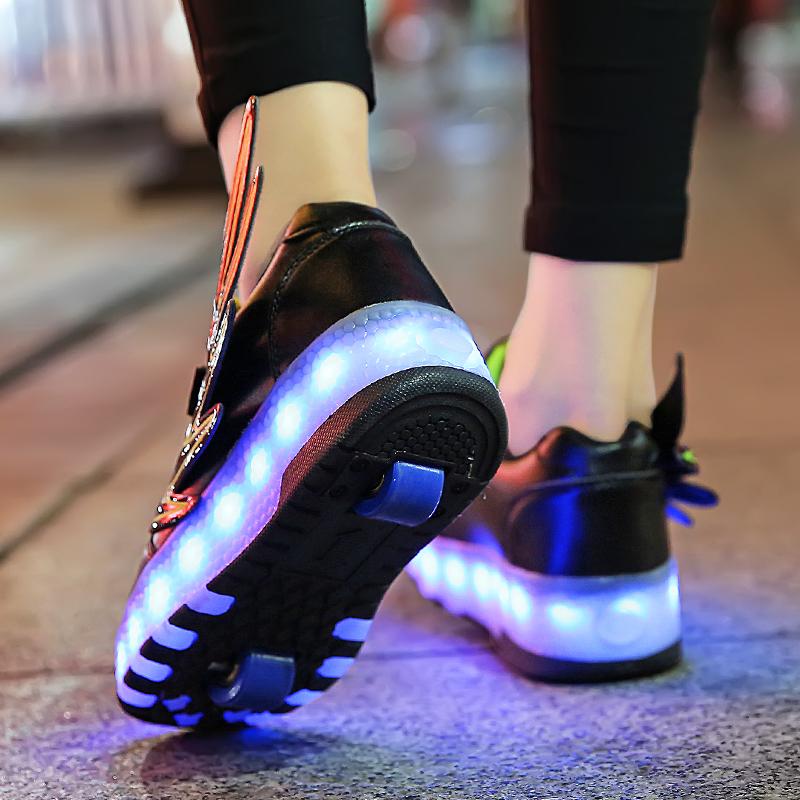 Roller Skates Shoes LED Light Up - kids
