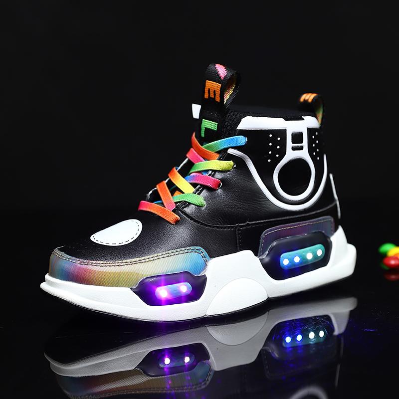 Outlet26 LED Light Up Low Top Sneakers - kids Black